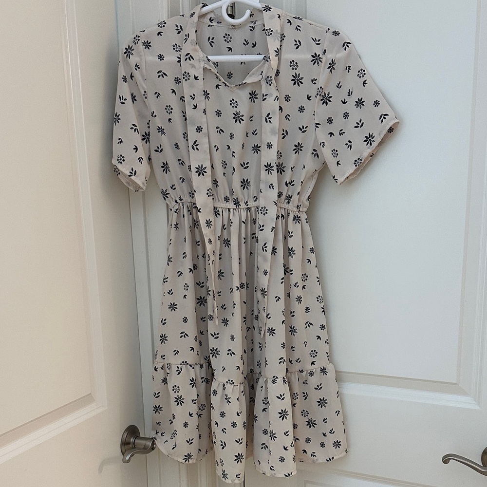 Floral Print Short Sleeve Dress